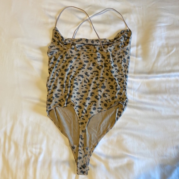 Abercrombie & Fitch Leopard Body Suit - Picture 2 of 4